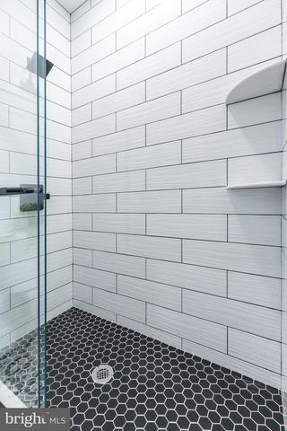 351 FITZGERALD ST, Philadelphia, PA 19148