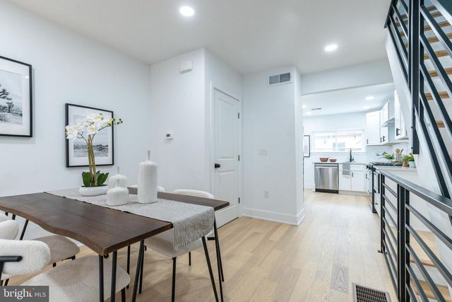 351 FITZGERALD ST, Philadelphia, PA 19148