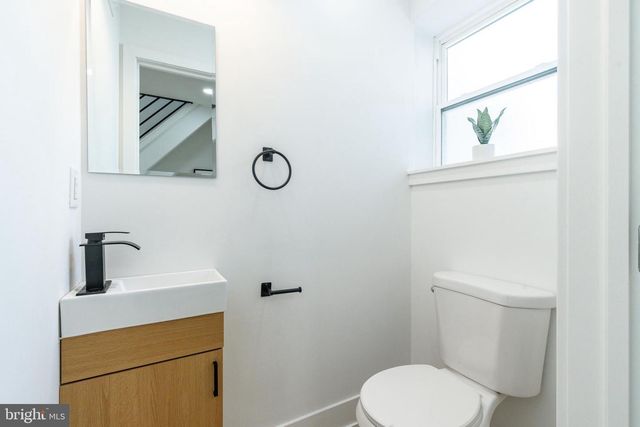 351 FITZGERALD ST, Philadelphia, PA 19148