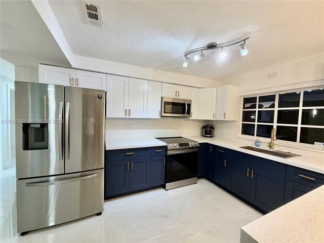 19730 NW 3rd Court, Miami Gardens, FL 33169