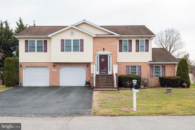 16903 CAVALRY DR, Williamsport, MD 21795