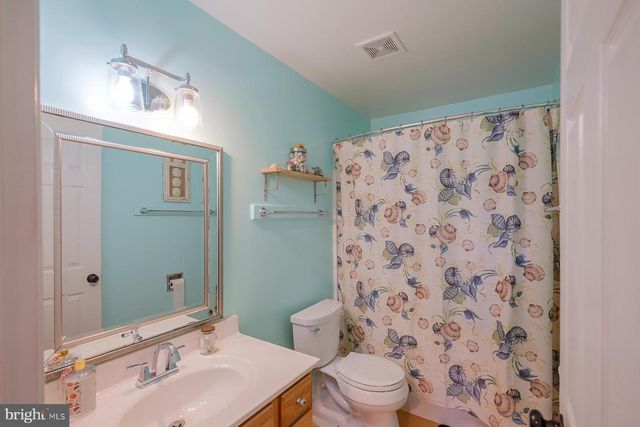 16903 CAVALRY DR, Williamsport, MD 21795