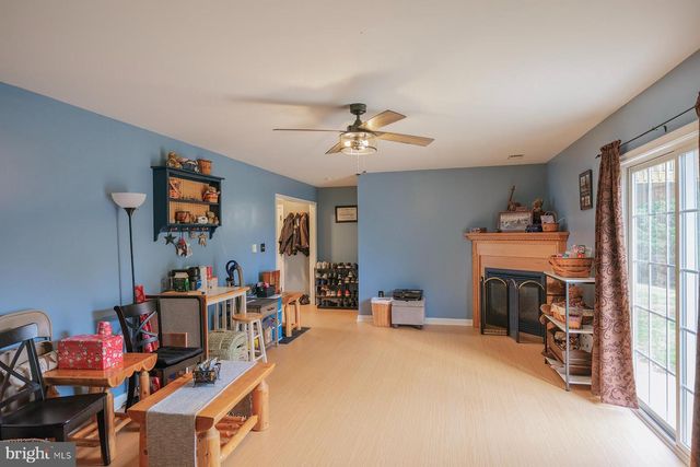 16903 CAVALRY DR, Williamsport, MD 21795