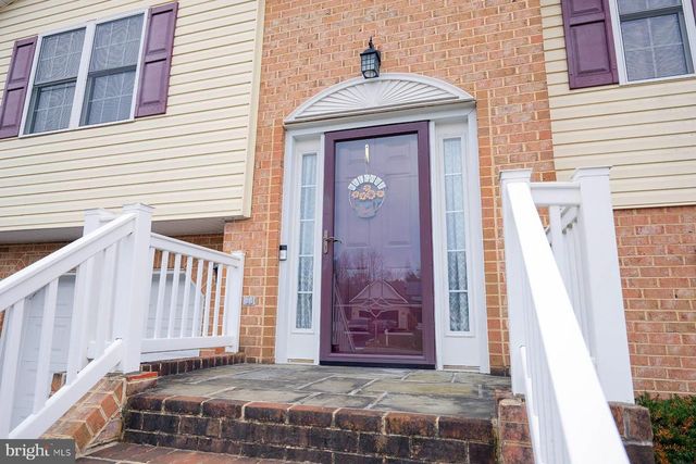 16903 CAVALRY DR, Williamsport, MD 21795