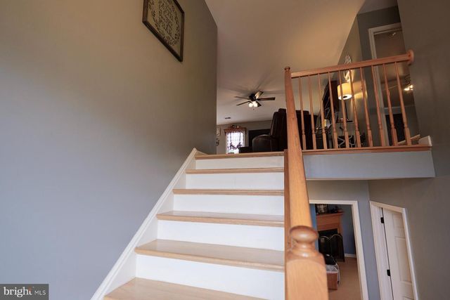 16903 CAVALRY DR, Williamsport, MD 21795