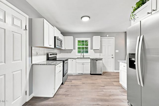 1536 N King Charles Road, Raleigh, NC 27610