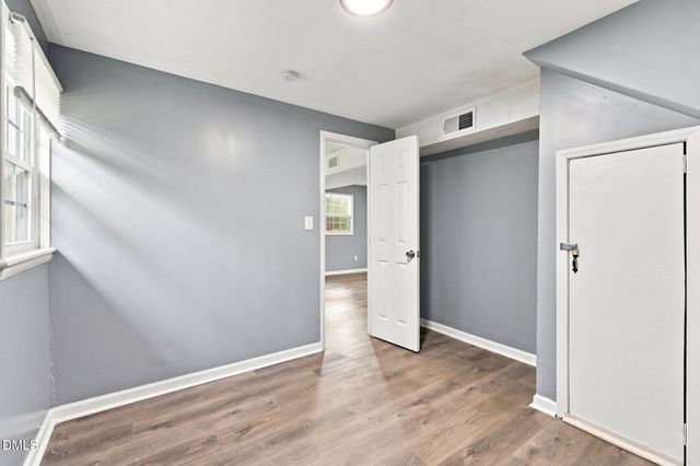 1536 N King Charles Road, Raleigh, NC 27610