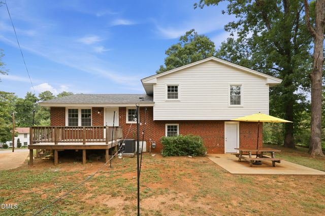 1536 N King Charles Road, Raleigh, NC 27610