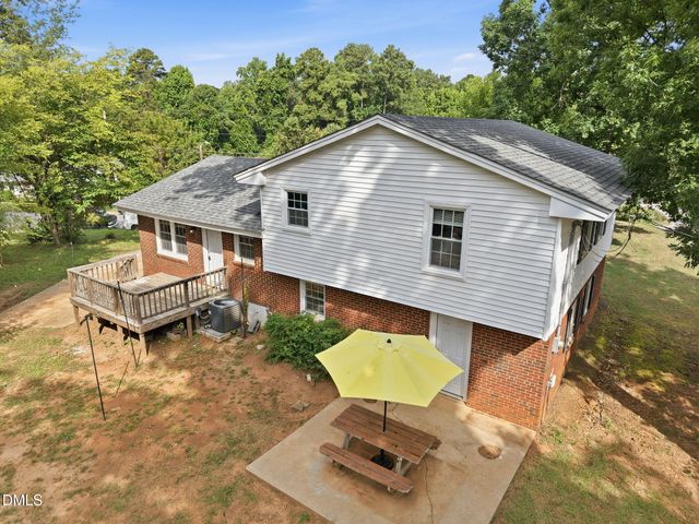 1536 N King Charles Road, Raleigh, NC 27610