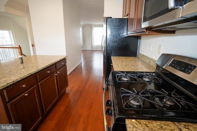 7810 QUIDDITCH LN, Elkridge, MD 21075