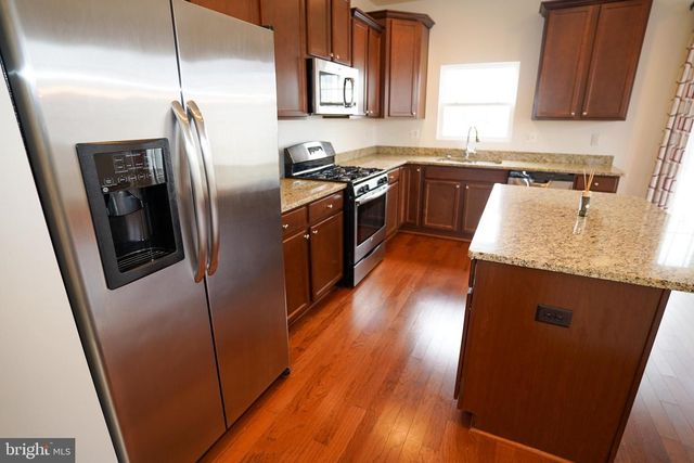 7810 QUIDDITCH LN, Elkridge, MD 21075