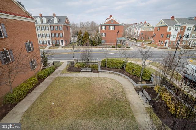 7810 QUIDDITCH LN, Elkridge, MD 21075