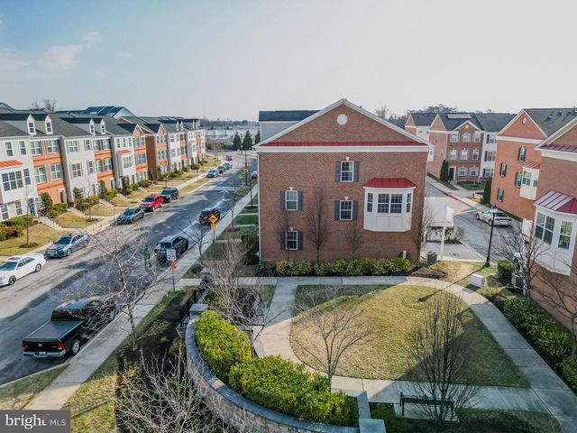 7810 QUIDDITCH LN, Elkridge, MD 21075
