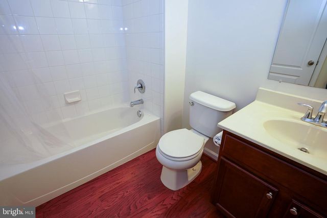 7810 QUIDDITCH LN, Elkridge, MD 21075
