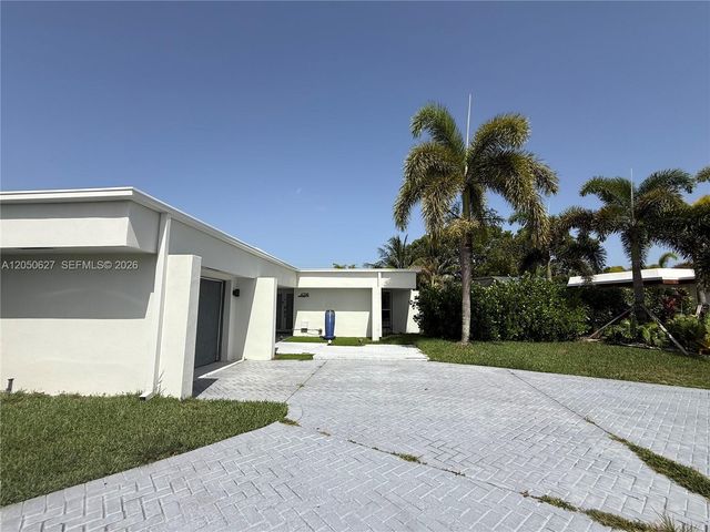 4708 Bayberry Ln, Tamarac, FL 33319