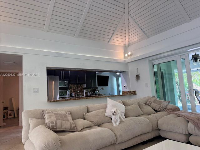 4708 Bayberry Ln, Tamarac, FL 33319