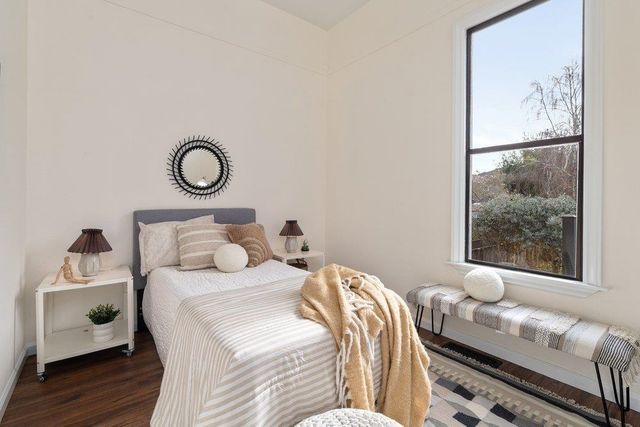 1008 Pacific Ave, Alameda, CA 94501