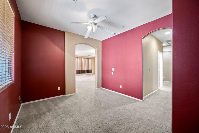 10870 W CHASE Lane, Avondale, AZ 85323