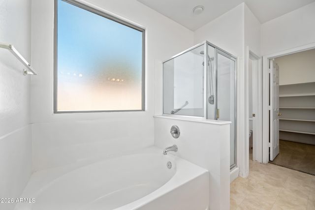 10870 W CHASE Lane, Avondale, AZ 85323