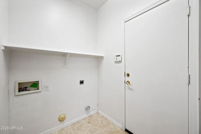 10870 W CHASE Lane, Avondale, AZ 85323