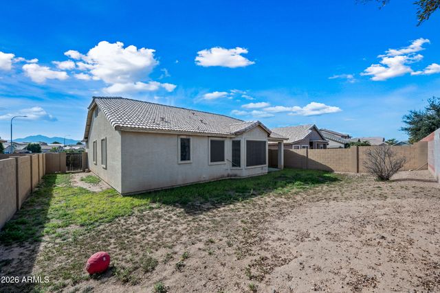 10870 W CHASE Lane, Avondale, AZ 85323