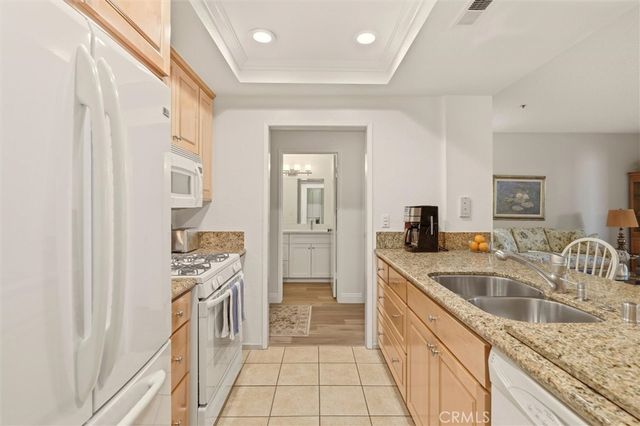2567 Plaza Del Amo 108, Torrance, CA 90503