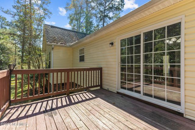 75 Riviera Lane, Sanford, NC 27332