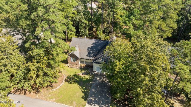 75 Riviera Lane, Sanford, NC 27332