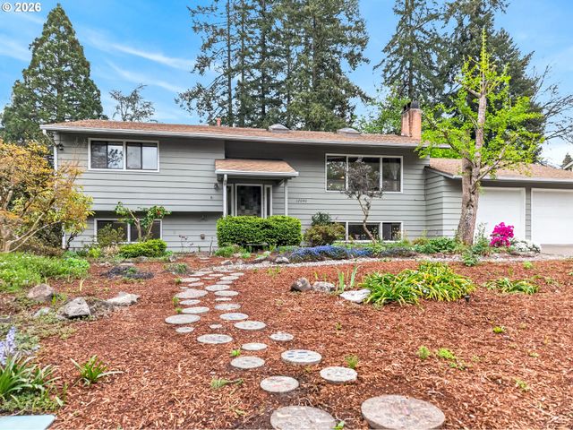 12040 Sw 116TH Ave, Tigard, OR 97223