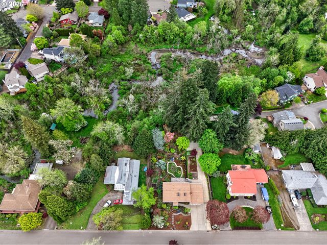 12040 Sw 116TH Ave, Tigard, OR 97223