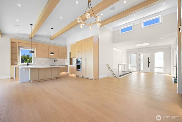 3953 Rock Ridge Pkwy, Anacortes, WA 98221