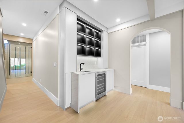 3953 Rock Ridge Pkwy, Anacortes, WA 98221