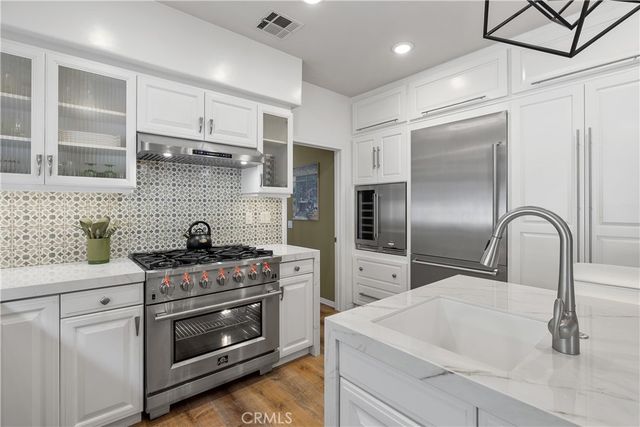 24587 Lola, Newhall, CA 91321