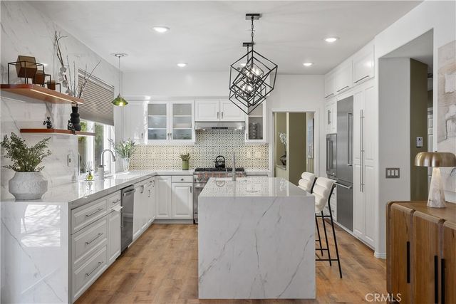 24587 Lola, Newhall, CA 91321