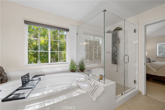 24587 Lola, Newhall, CA 91321