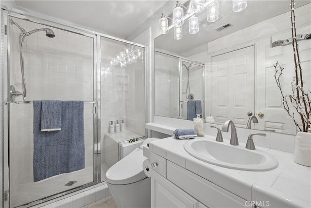 24587 Lola, Newhall, CA 91321