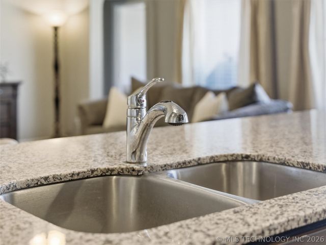 3917 W 103rd Court S, Jenks, OK 74037