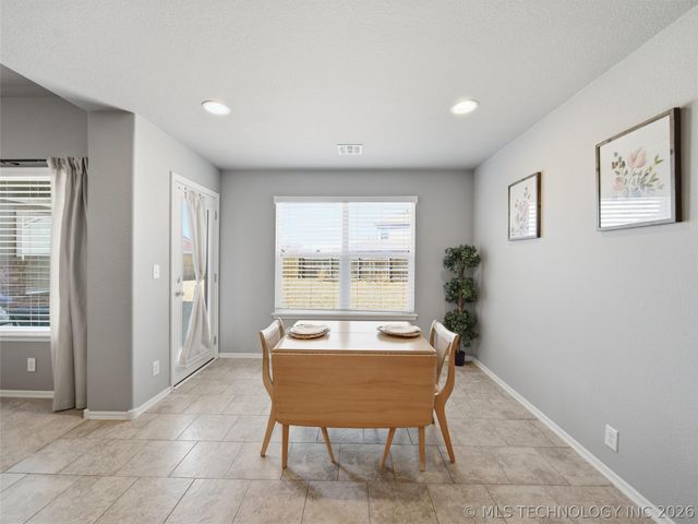 3917 W 103rd Court S, Jenks, OK 74037