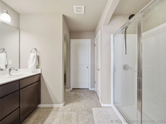 3917 W 103rd Court S, Jenks, OK 74037