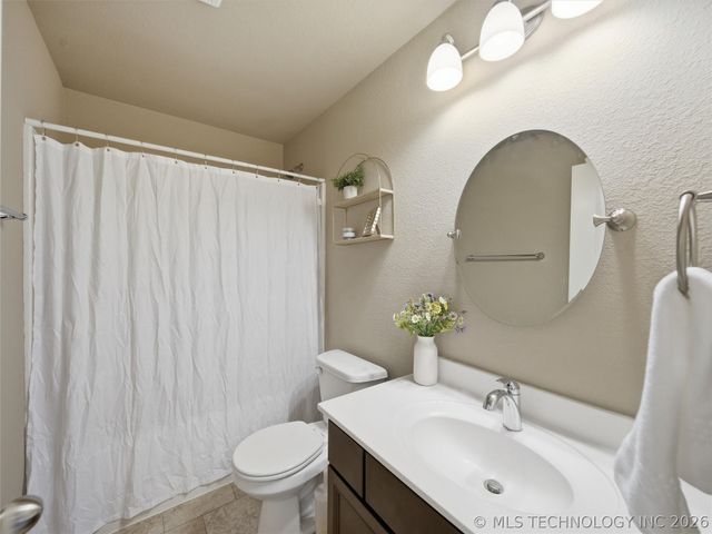 3917 W 103rd Court S, Jenks, OK 74037