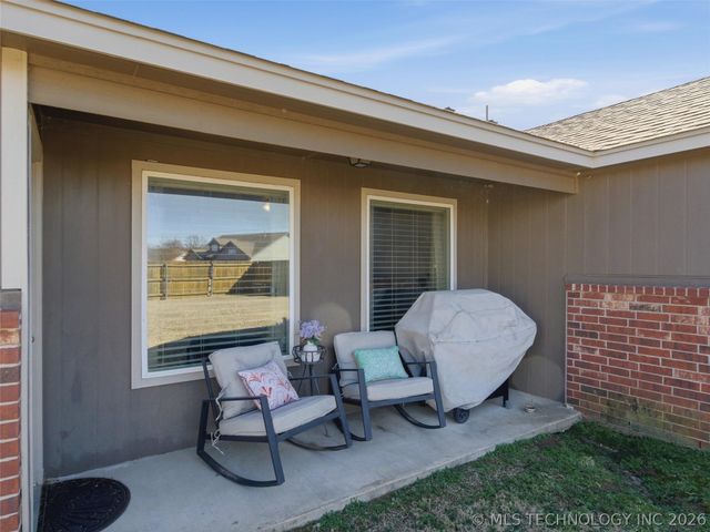 3917 W 103rd Court S, Jenks, OK 74037