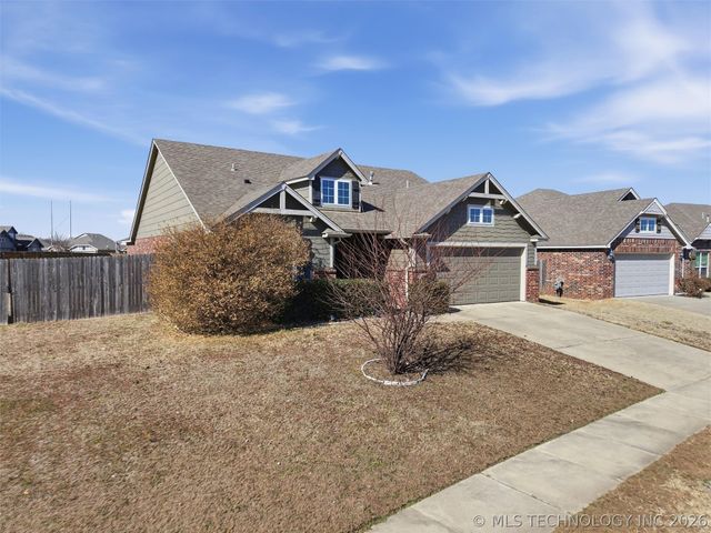 3917 W 103rd Court S, Jenks, OK 74037