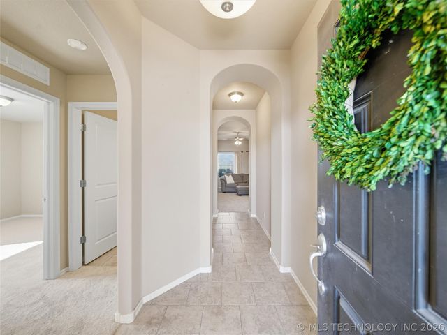 3917 W 103rd Court S, Jenks, OK 74037