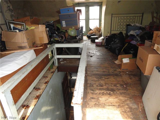 406 Grant Street, Newell, WV 26050