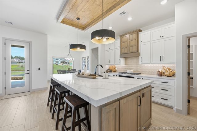 18236 S Clear Creek Court, Claremore, OK 74017