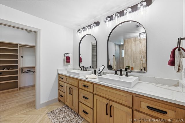 18236 S Clear Creek Court, Claremore, OK 74017