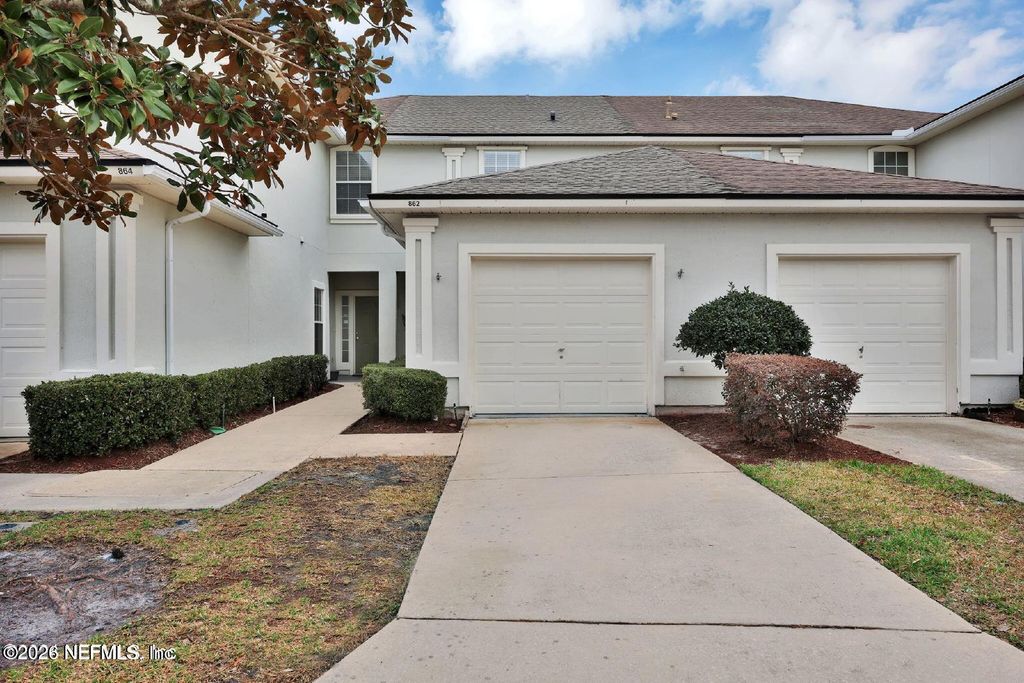862 SOUTHERN CREEK Drive, Jacksonville, FL 32259