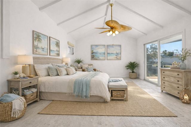 552 JUAN ANASCO DRIVE, Longboat Key, FL 34228