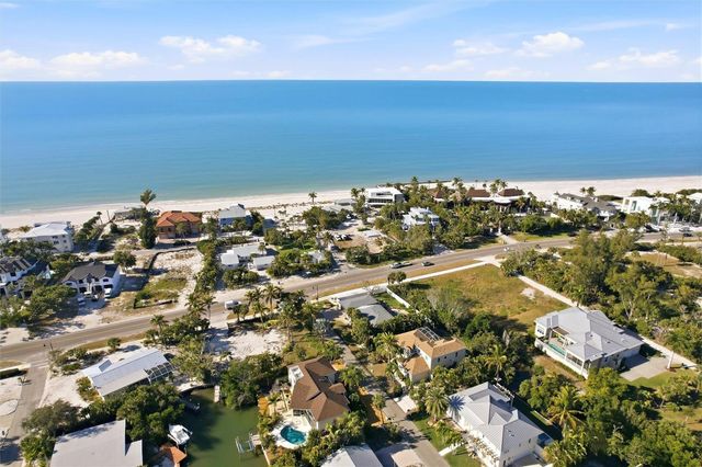 552 JUAN ANASCO DRIVE, Longboat Key, FL 34228