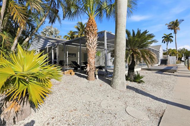 552 JUAN ANASCO DRIVE, Longboat Key, FL 34228